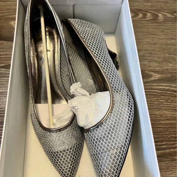 Beautiful women’s heels size 9.5 - Picture 5 of 9